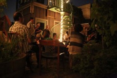 outoftowners_100